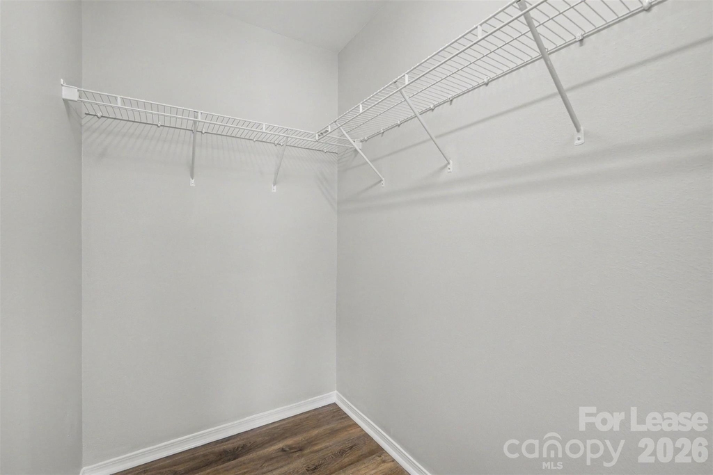 1820 Meadow Crossing Drive - Photo 20