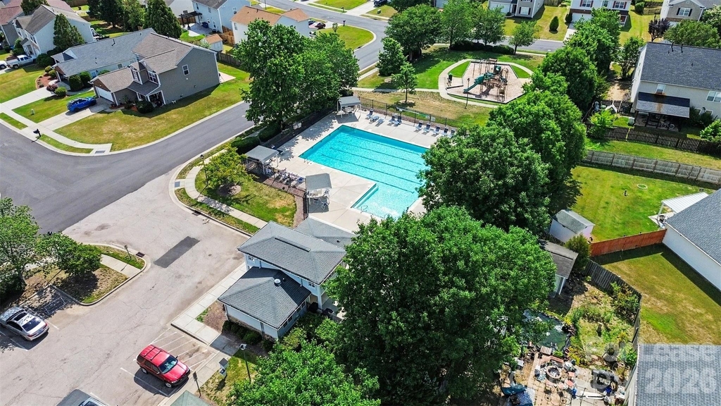 1820 Meadow Crossing Drive - Photo 29