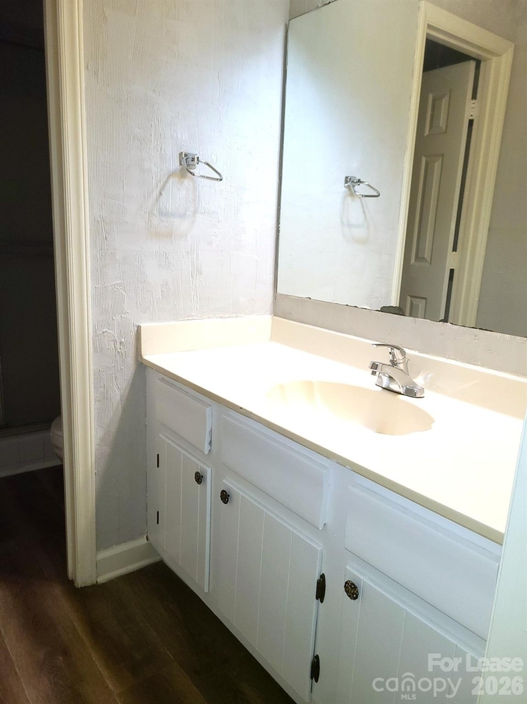 2141 Selwyn Avenue - Photo 8