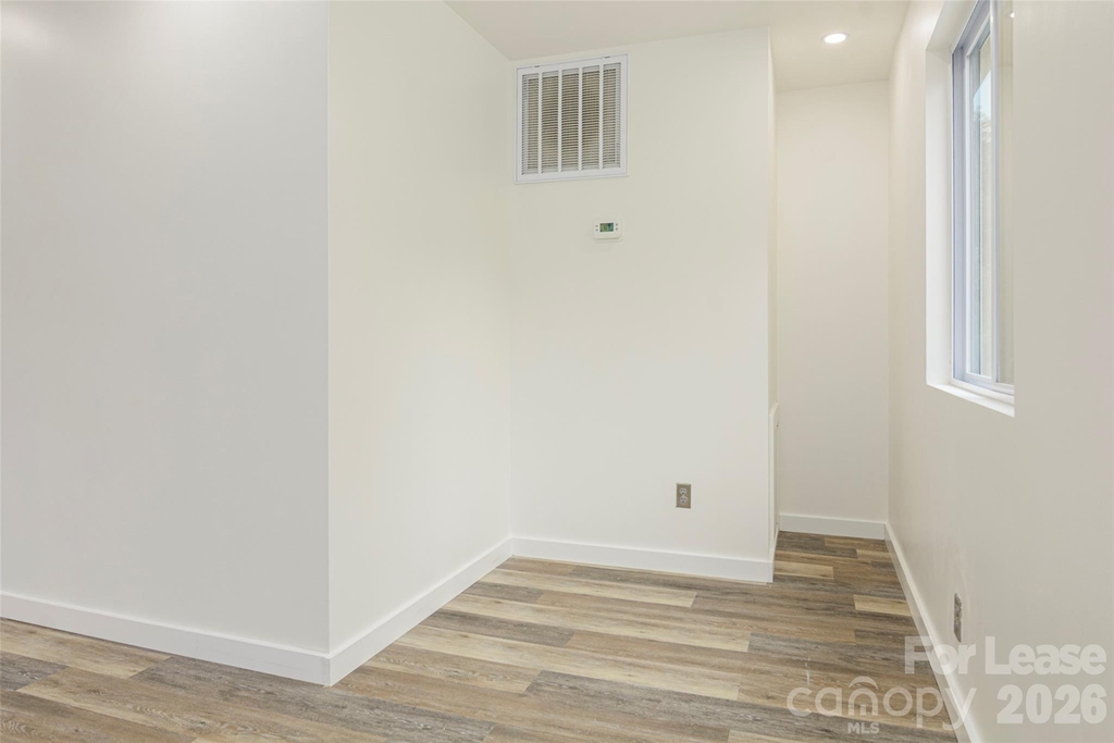 286 Berkeley Road - Photo 17