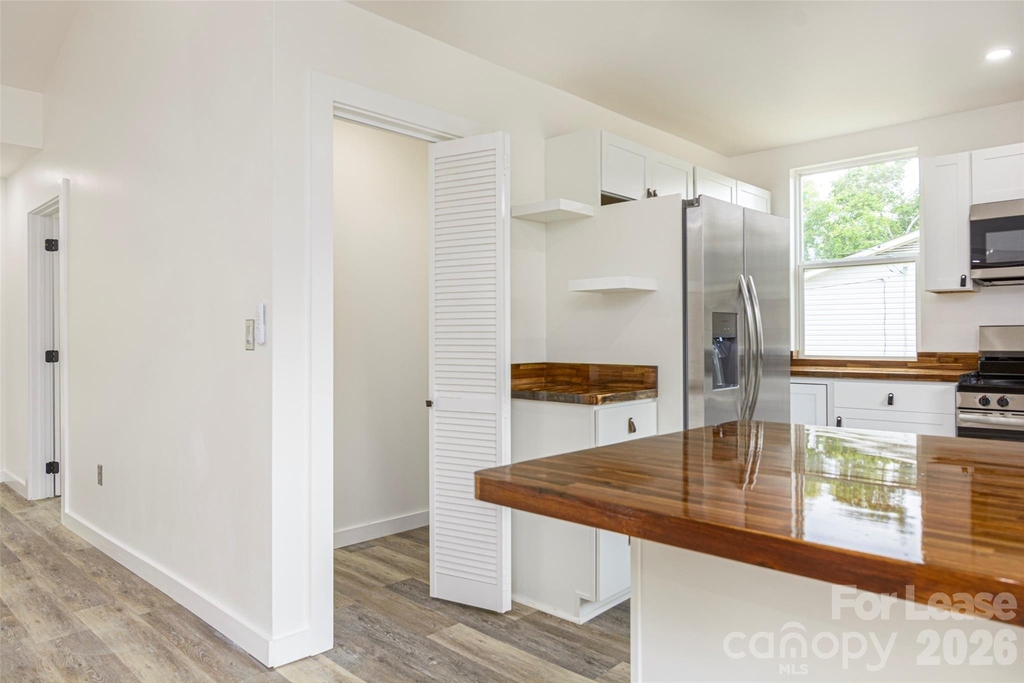 286 Berkeley Road - Photo 7