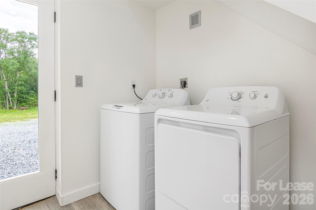 286 Berkeley Road - Photo 11