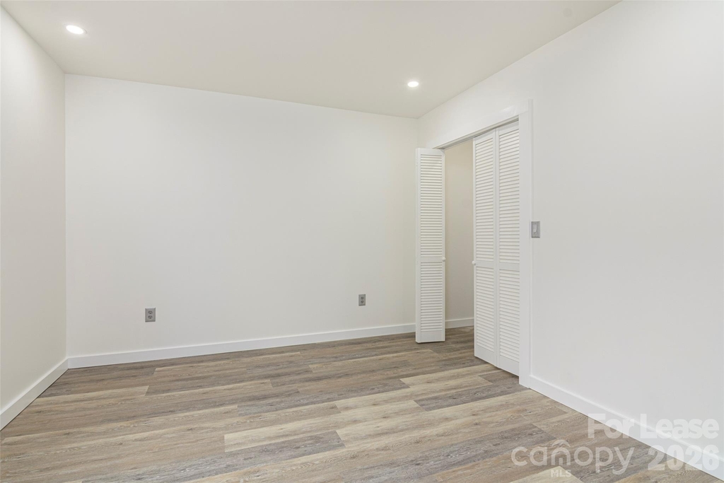 286 Berkeley Road - Photo 9