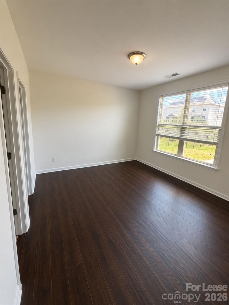 2572 Shoal Park Road - Photo 11