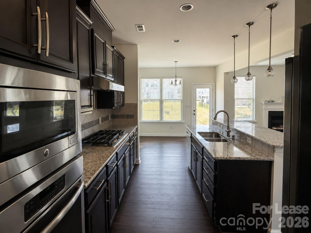 2572 Shoal Park Road - Photo 10