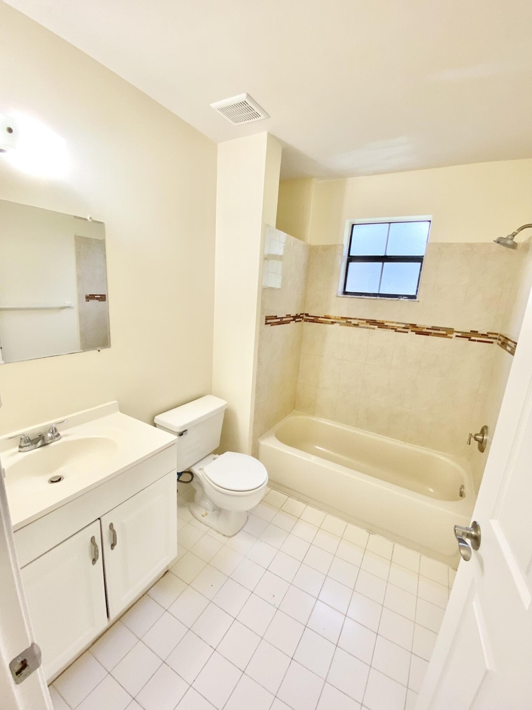 3151 Leewood Terrace - Photo 5