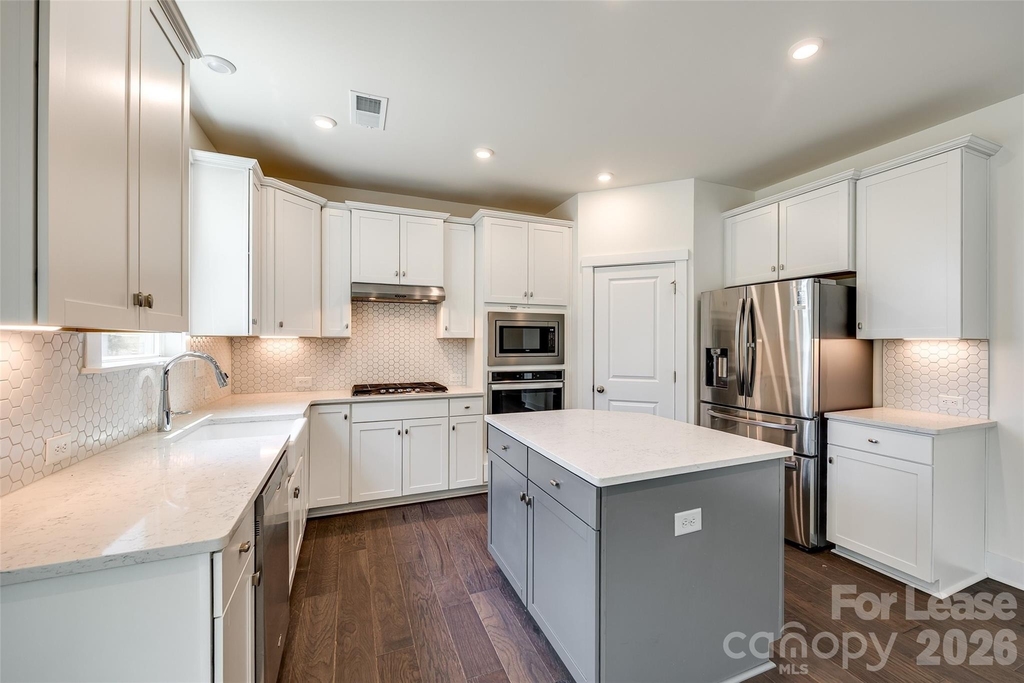 1540 Striped Bass Lane - Photo 9