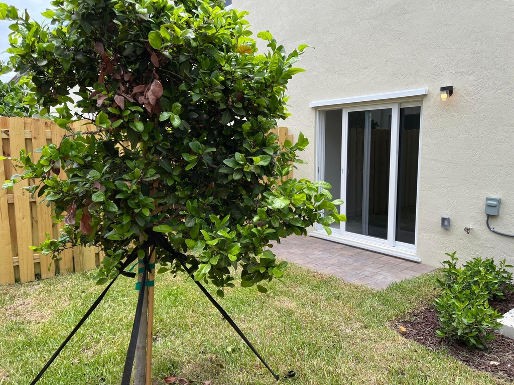 2624 Se 25th - Photo 18