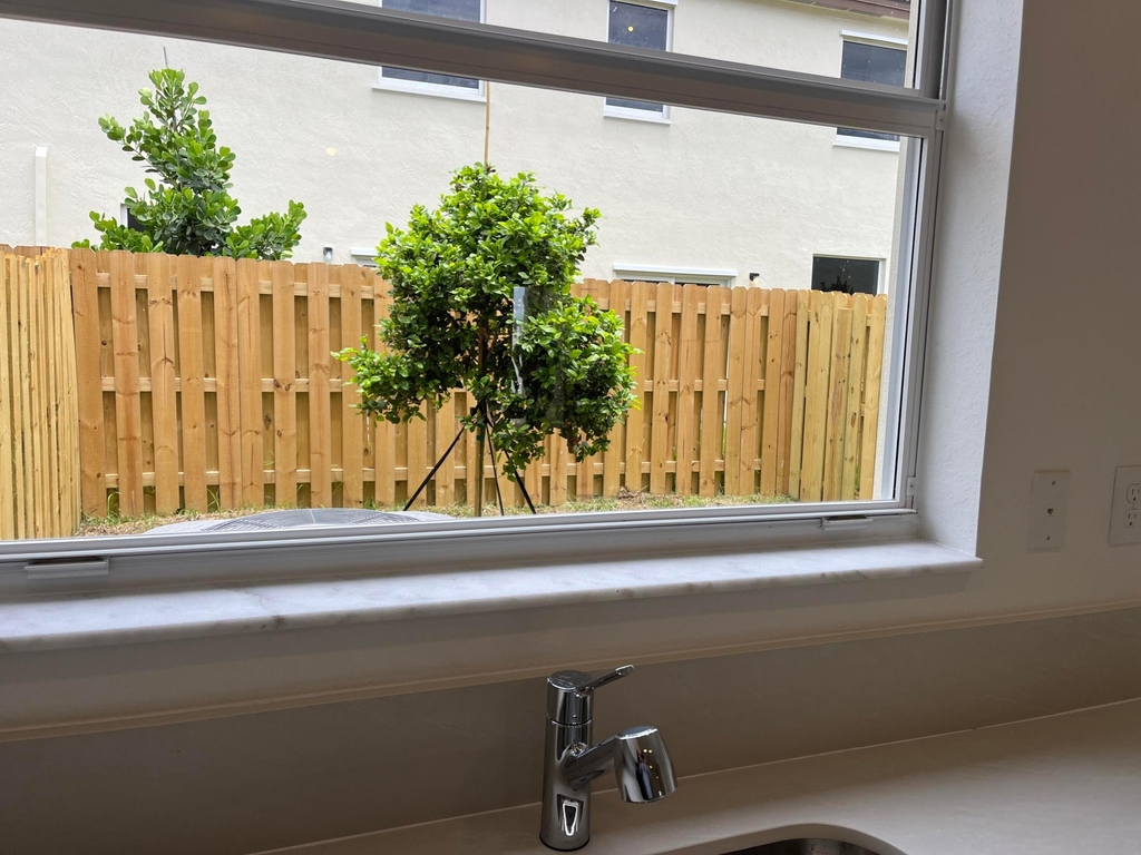 2624 Se 25th - Photo 12