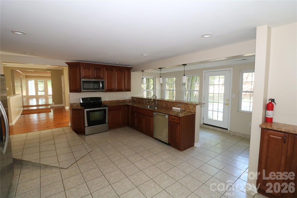 4589 Giles Avenue - Photo 12
