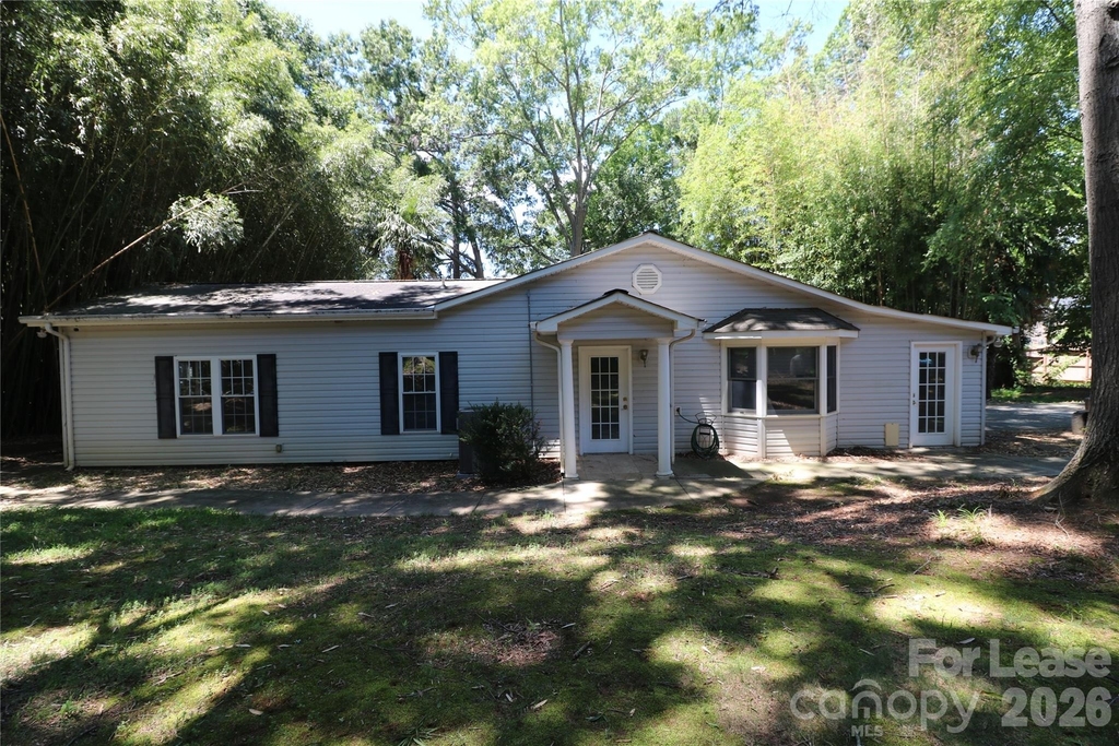 4589 Giles Avenue - Photo 2