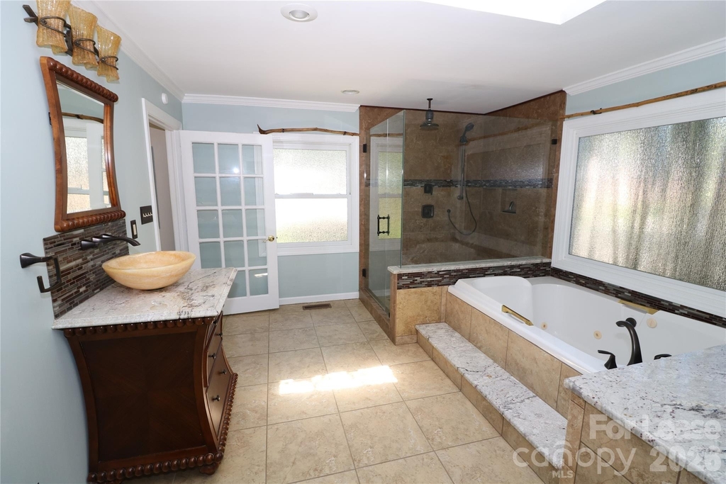 4589 Giles Avenue - Photo 22
