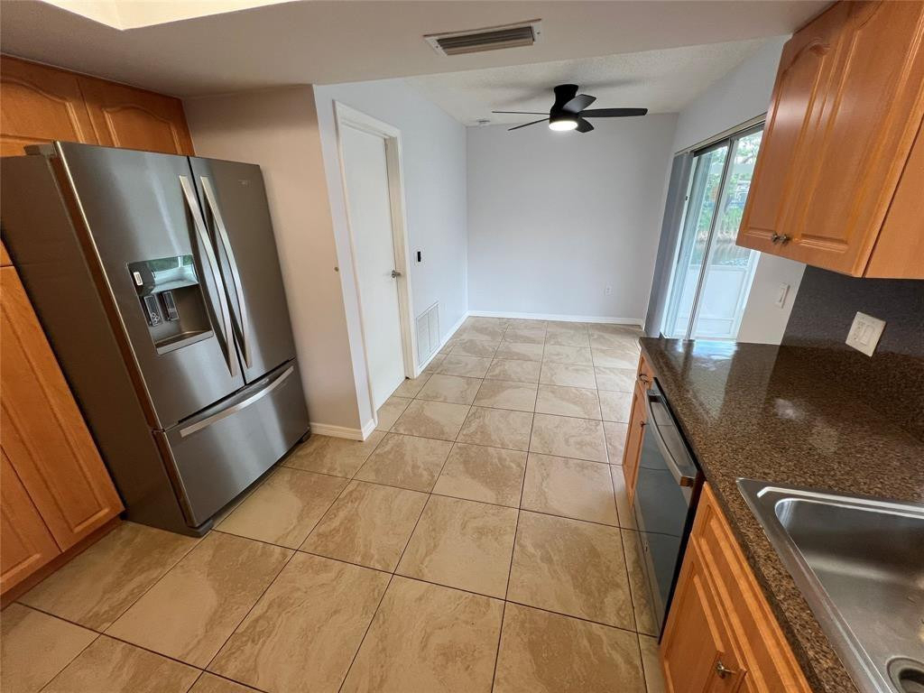 2650 Nw 94th Way - Photo 2