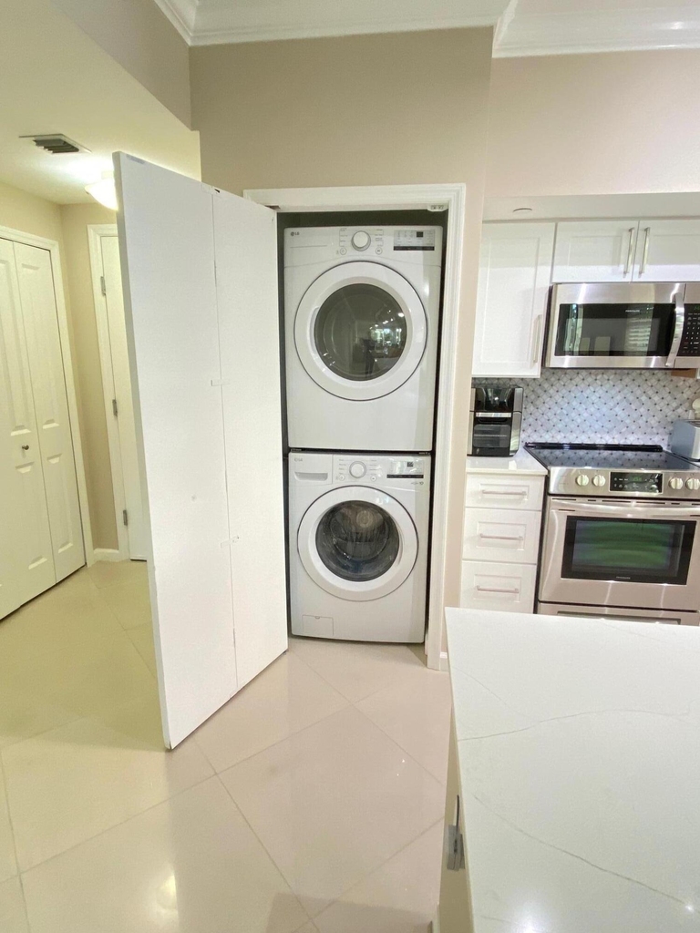 225 Ne 1st Street - Photo 12