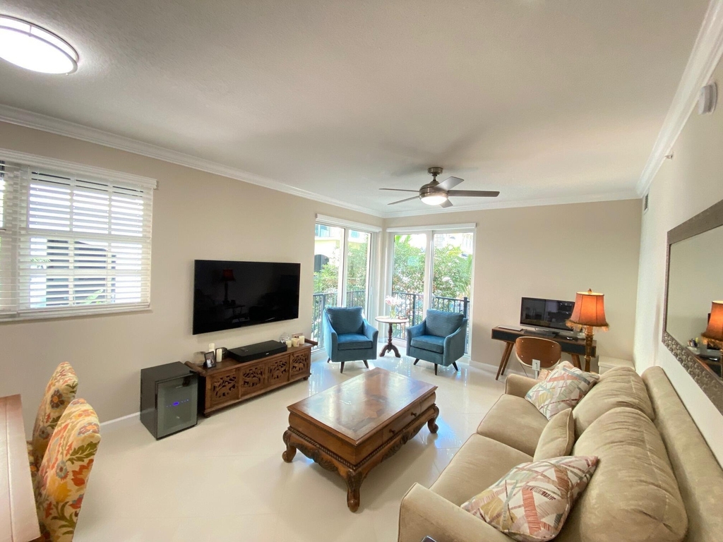 225 Ne 1st Street - Photo 10