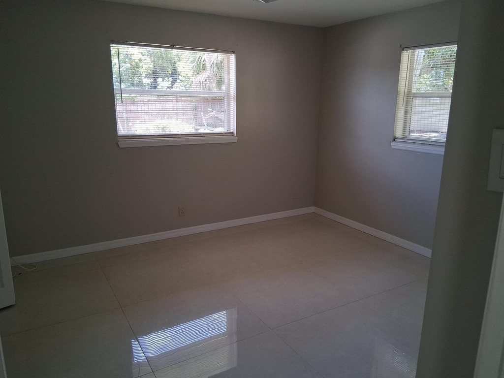 212 Palmetto Drive - Photo 5