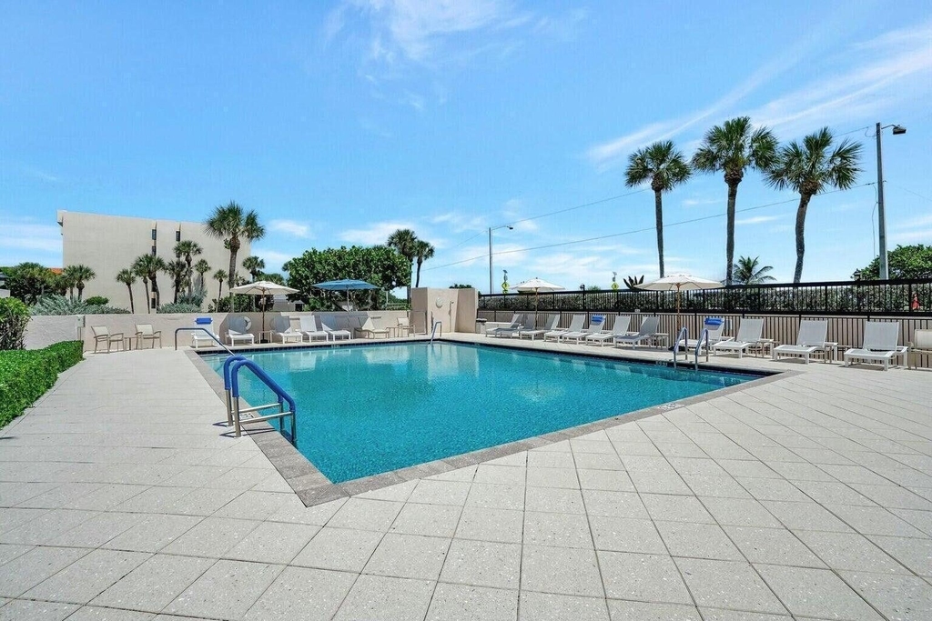 2687 N Ocean Boulevard - Photo 47