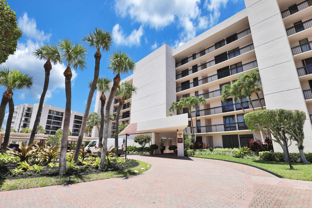 2687 N Ocean Boulevard - Photo 3
