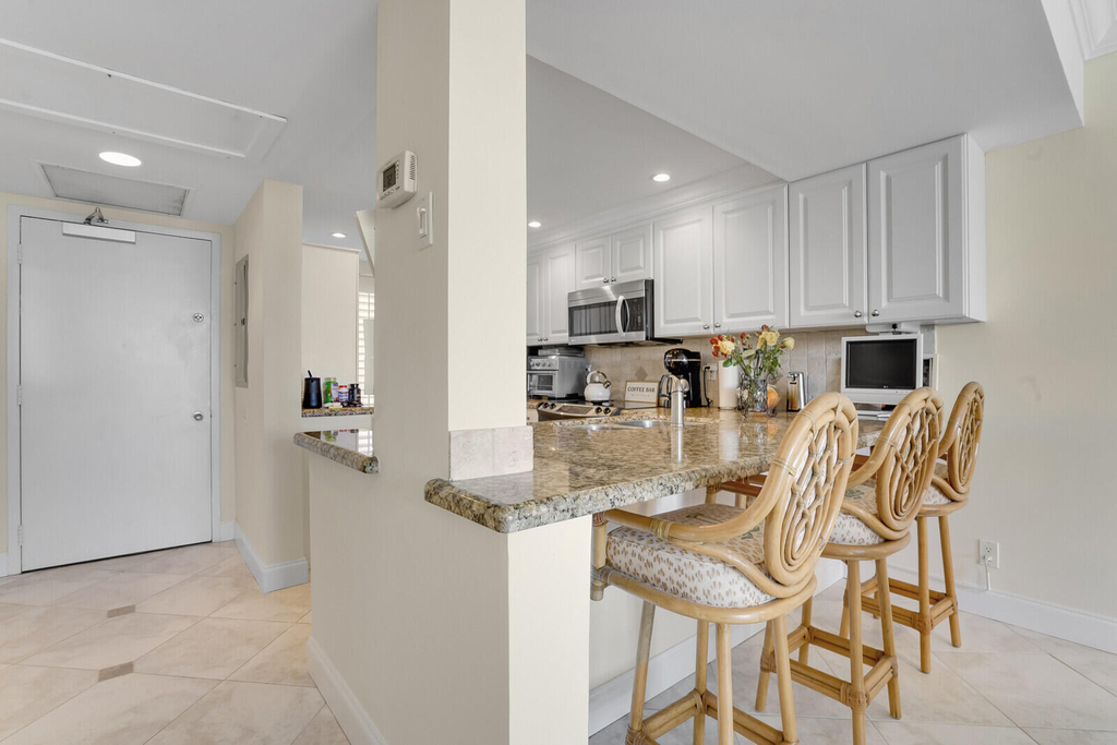 2687 N Ocean Boulevard - Photo 14
