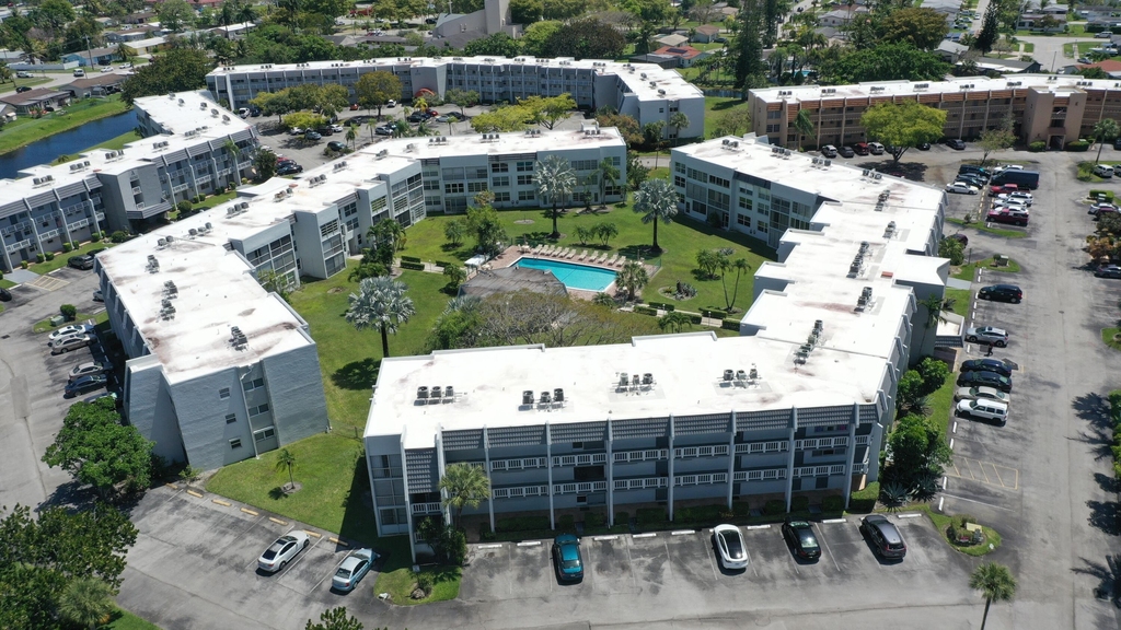 6650 Royal Palm Boulevard - Photo 34