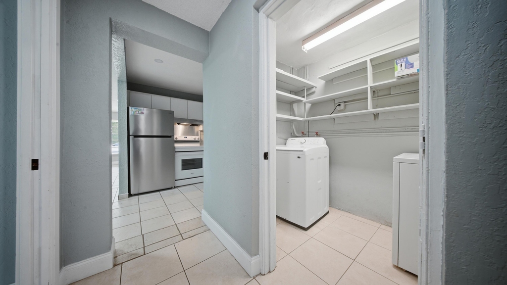4681 Sw 43rd Terrace - Photo 5