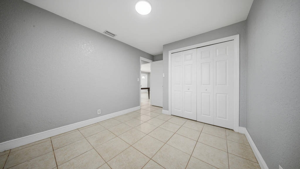 4681 Sw 43rd Terrace - Photo 8