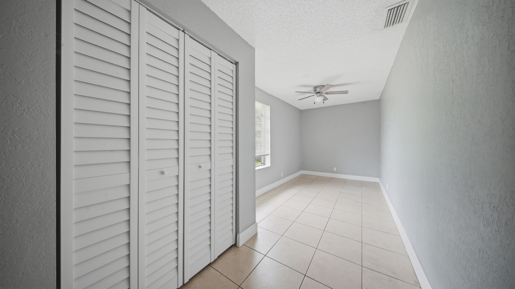 4681 Sw 43rd Terrace - Photo 14