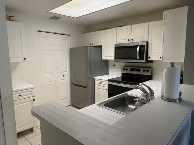 2804 Sarento Place - Photo 3