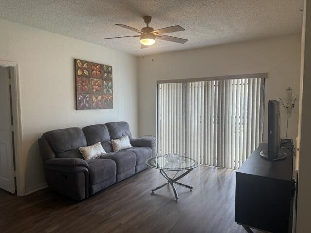 2804 Sarento Place - Photo 4