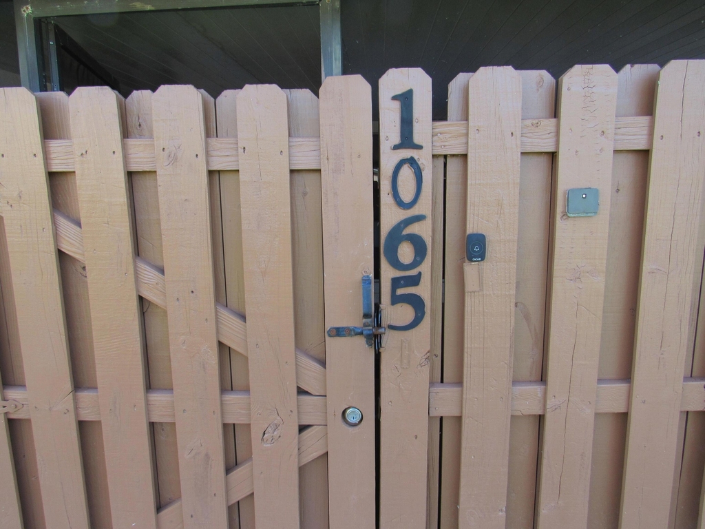 1065 Manor Drive - Photo 18