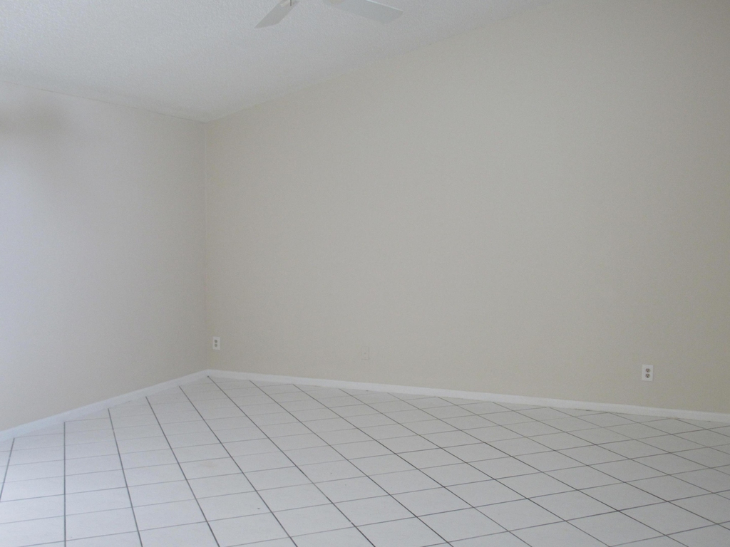 1065 Manor Drive - Photo 1