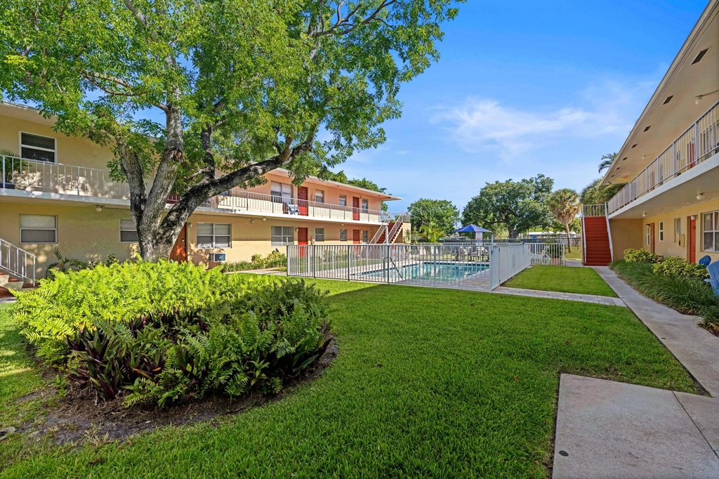 309 Ne 16th Street - Photo 17