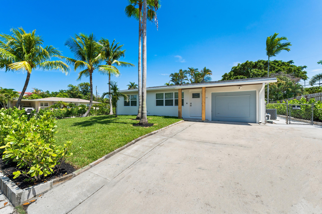 802 Lytle Street - Photo 2