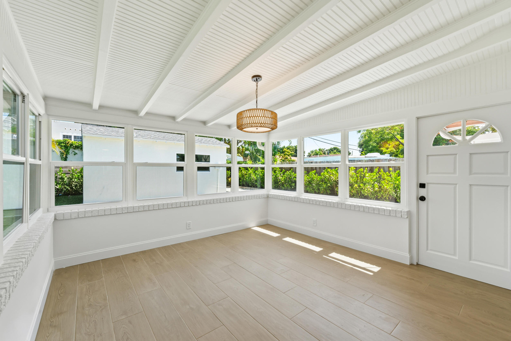 802 Lytle Street - Photo 3