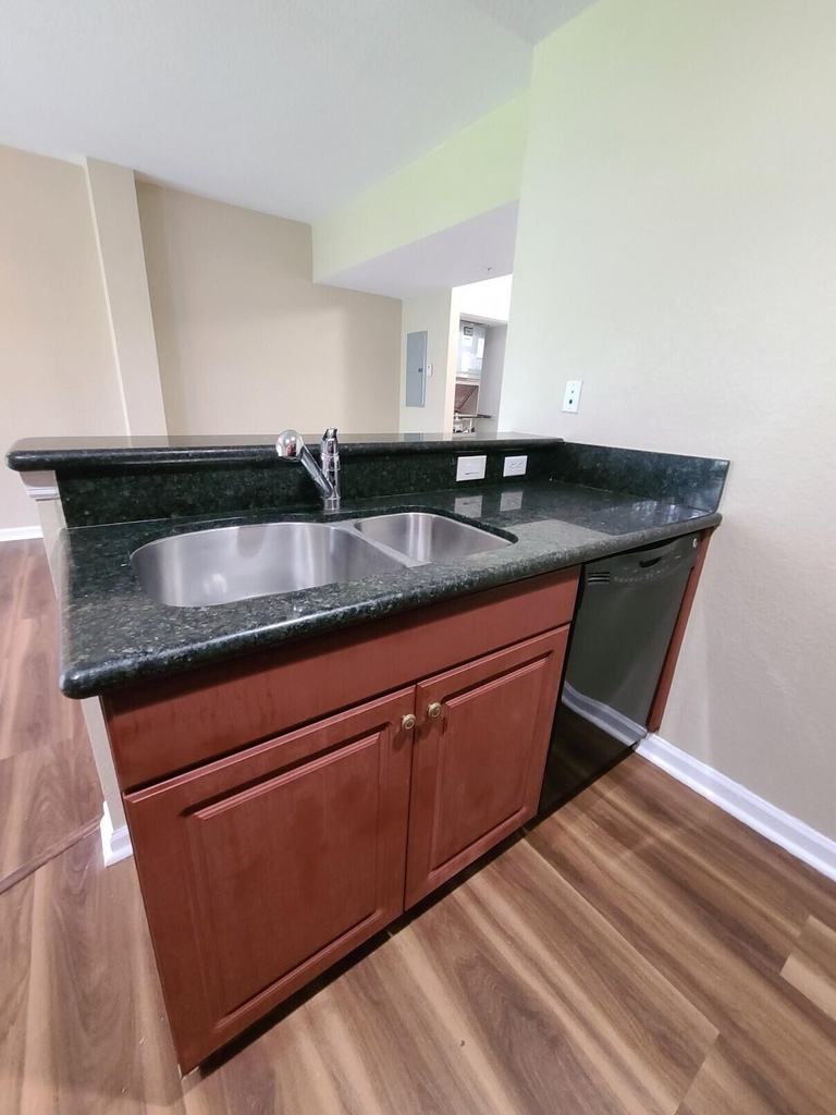 1955 Freeport Drive - Photo 6