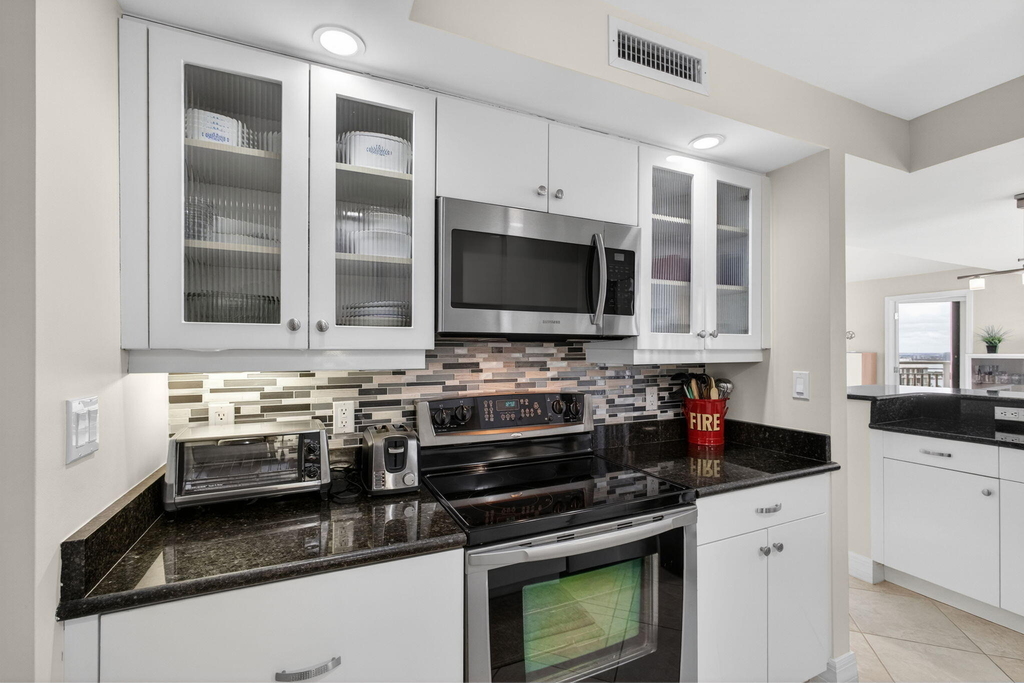 3000 N Ocean Avenue - Photo 13