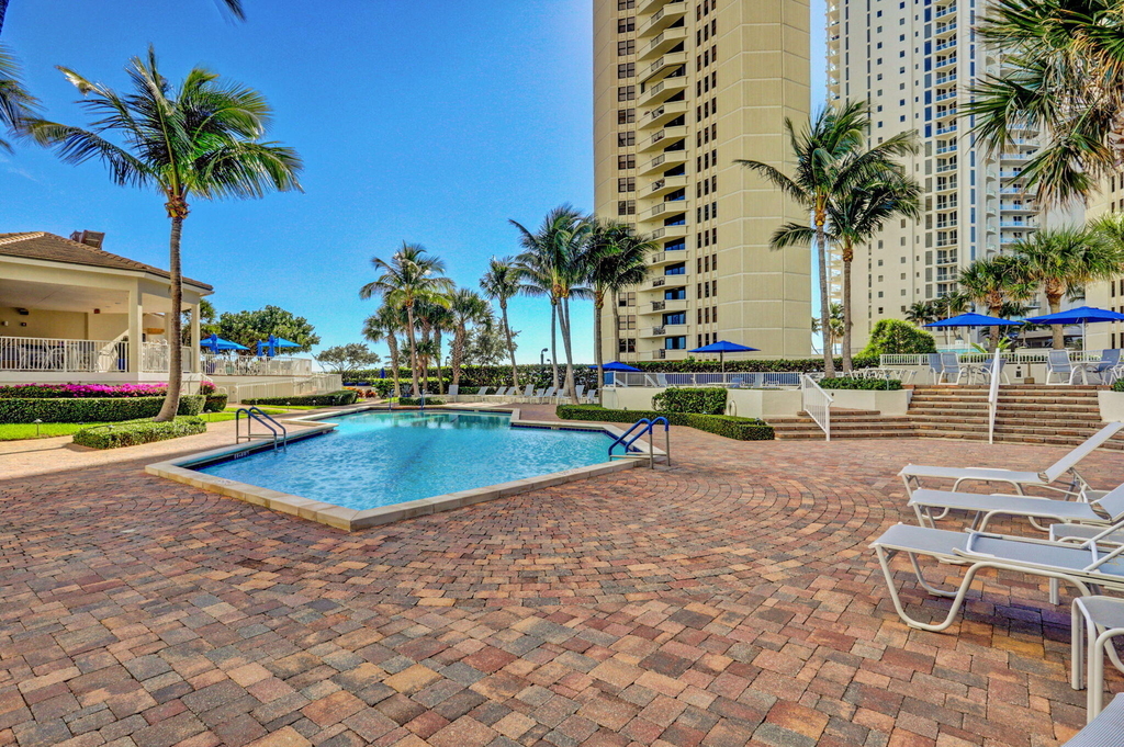 3000 N Ocean Avenue - Photo 65