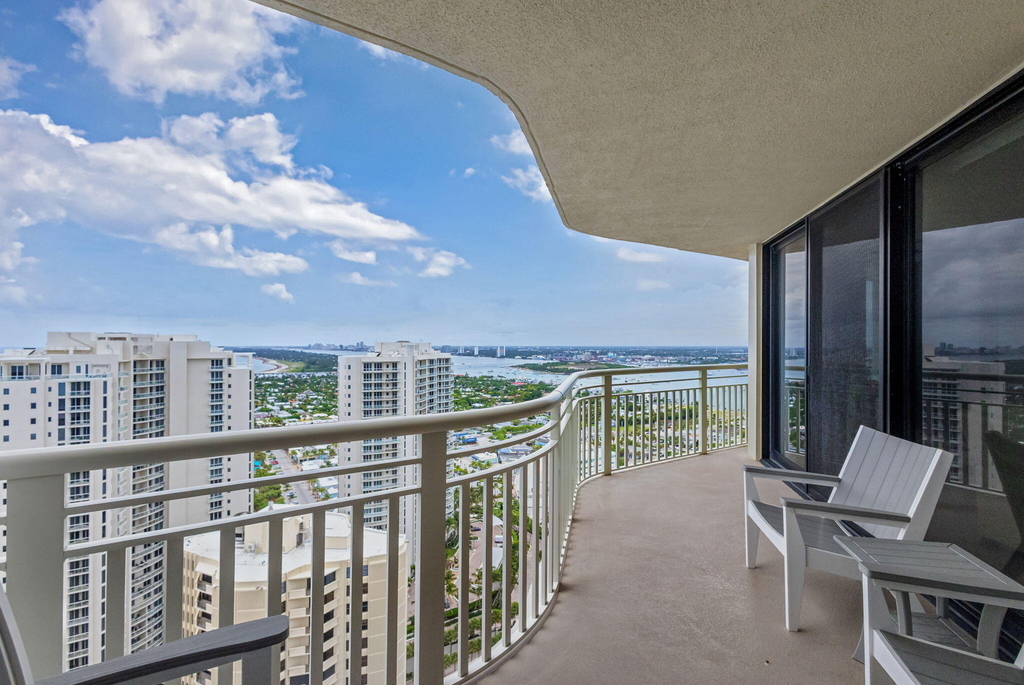 3000 N Ocean Avenue - Photo 37
