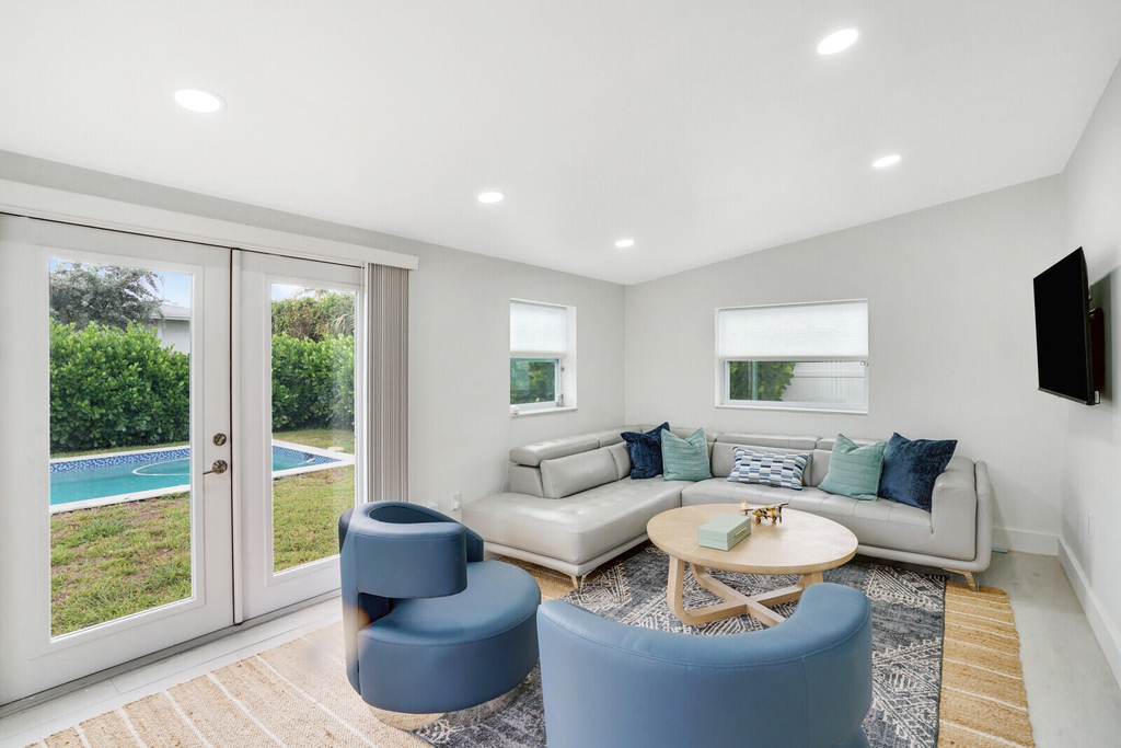 340 Summa Street - Photo 12