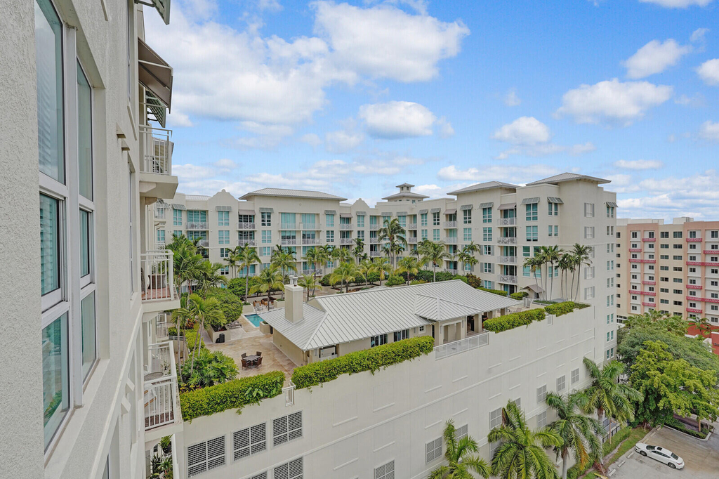 480 Hibiscus Street - Photo 25