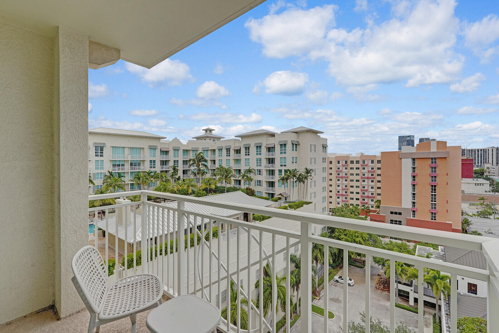 480 Hibiscus Street - Photo 24
