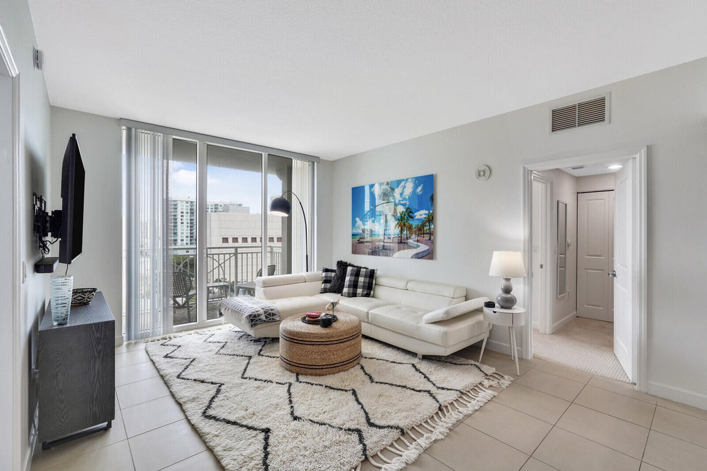 480 Hibiscus Street - Photo 6