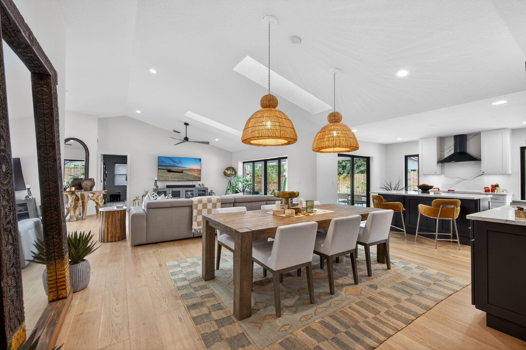 12897 La Rochelle Circle - Photo 6