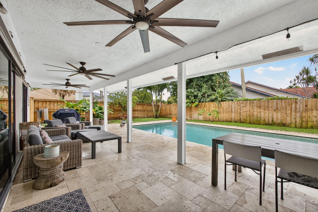 12897 La Rochelle Circle - Photo 85