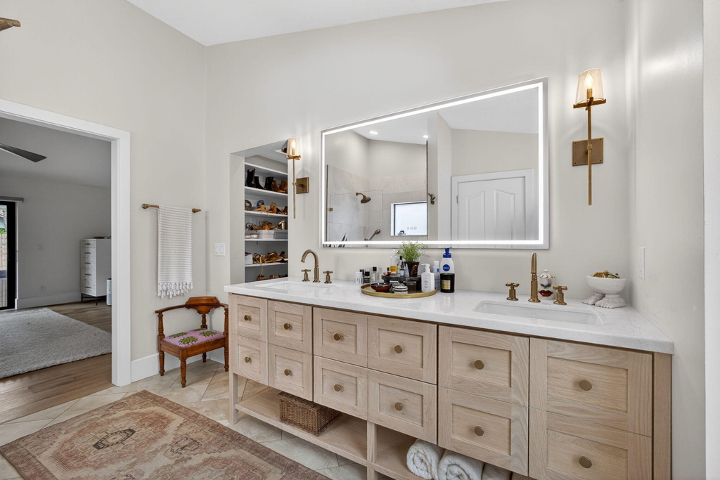 12897 La Rochelle Circle - Photo 69