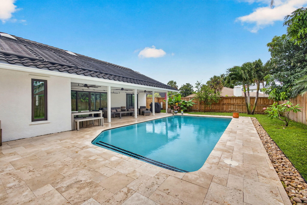 12897 La Rochelle Circle - Photo 74