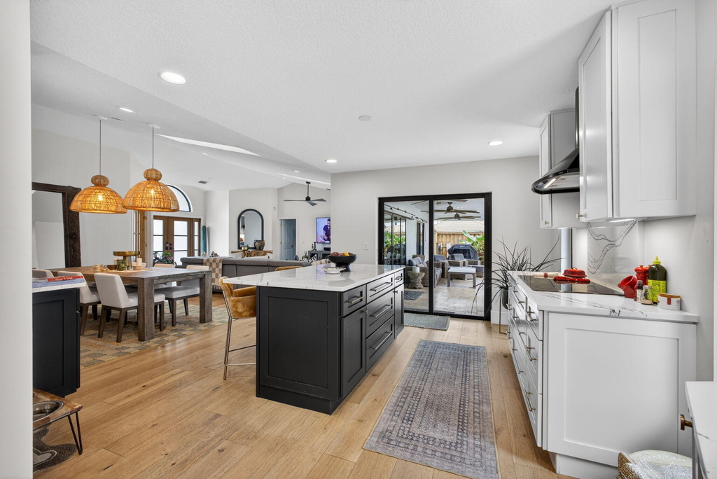 12897 La Rochelle Circle - Photo 19