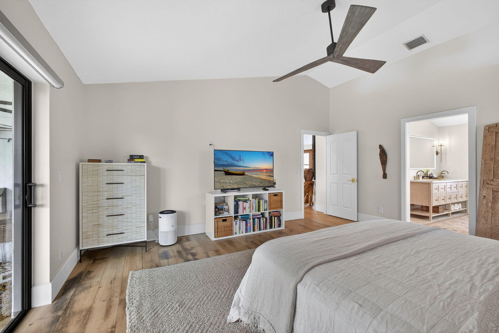 12897 La Rochelle Circle - Photo 41