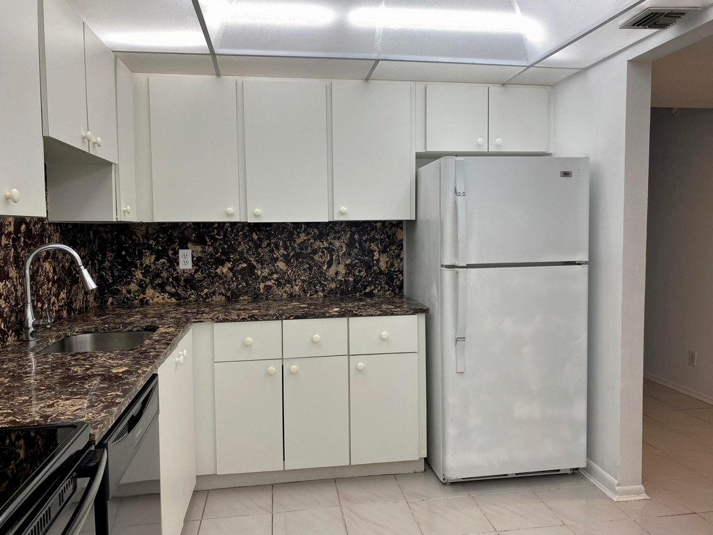 2751 S Palm Aire Drive - Photo 21