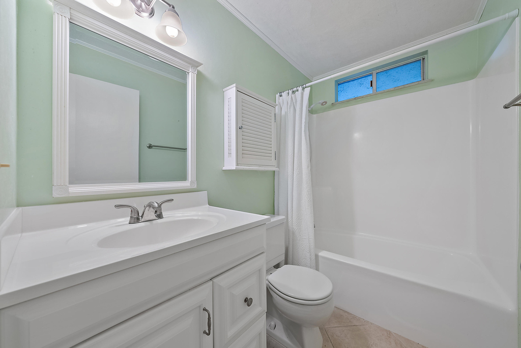 1561 Ne 12th Terrace - Photo 17